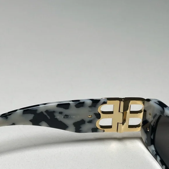 Balenciaga Dynasty Rectangular Frame Sunglasses - Picture 6 of 7
